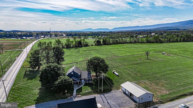 1203 ROXBURY RD, Newburg, PA 17240