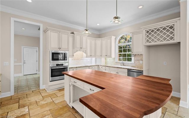 6806 Buckley Drive, Summerfield, NC 27358