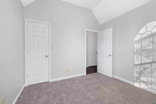 6946 NAPLES DR, Unincorporated, TN 38018