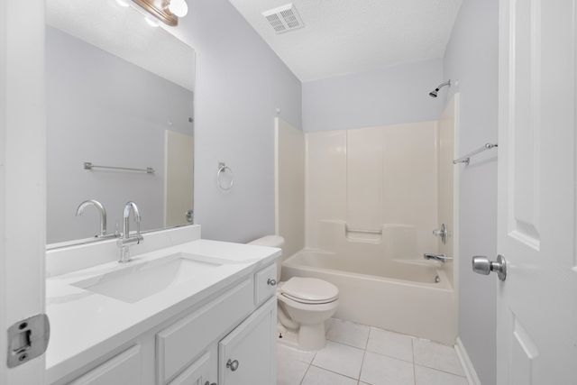 6946 NAPLES DR, Unincorporated, TN 38018