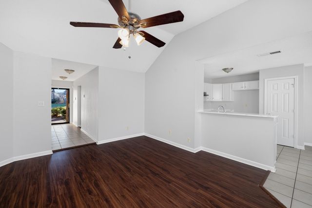 6946 NAPLES DR, Unincorporated, TN 38018