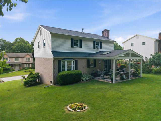 103 Aquillin Court, Manor, PA 15642