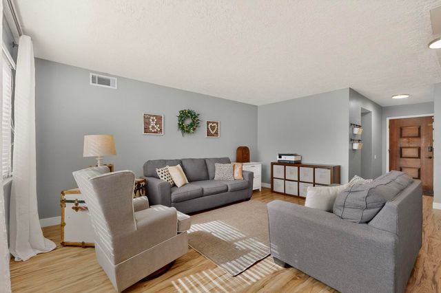 3224 Lucerne Street NE, Albuquerque, NM 87111