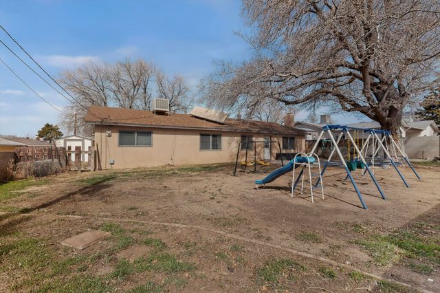 3224 Lucerne Street NE, Albuquerque, NM 87111