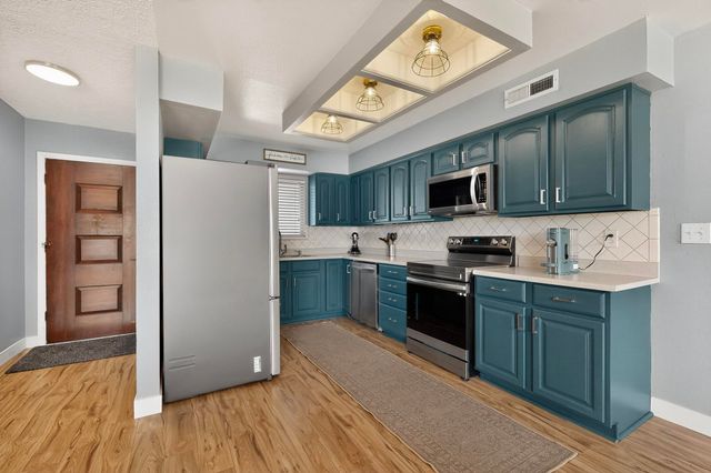 3224 Lucerne Street NE, Albuquerque, NM 87111