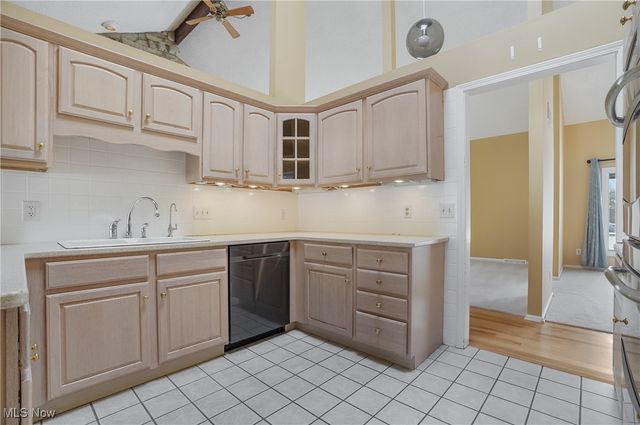 1094 San Raphael Drive, Bath, OH 44333