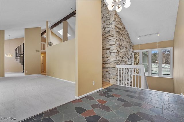 1094 San Raphael Drive, Bath, OH 44333