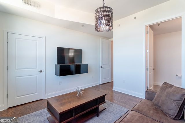 270 17th Street 2510, Atlanta, GA 30363