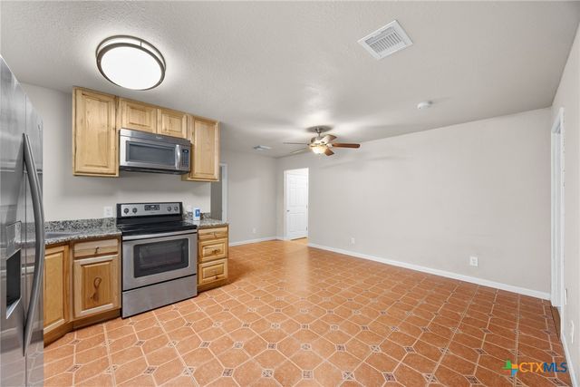 315 Riverwood Drive, Bastrop, TX 78602