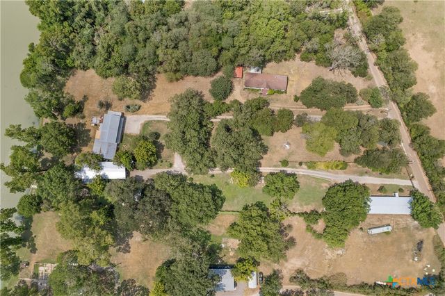 315 Riverwood Drive, Bastrop, TX 78602