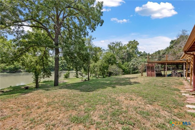 315 Riverwood Drive, Bastrop, TX 78602