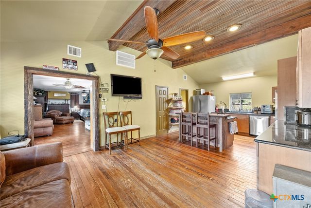 315 Riverwood Drive, Bastrop, TX 78602