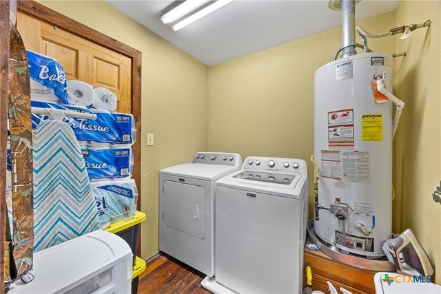 315 Riverwood Drive, Bastrop, TX 78602