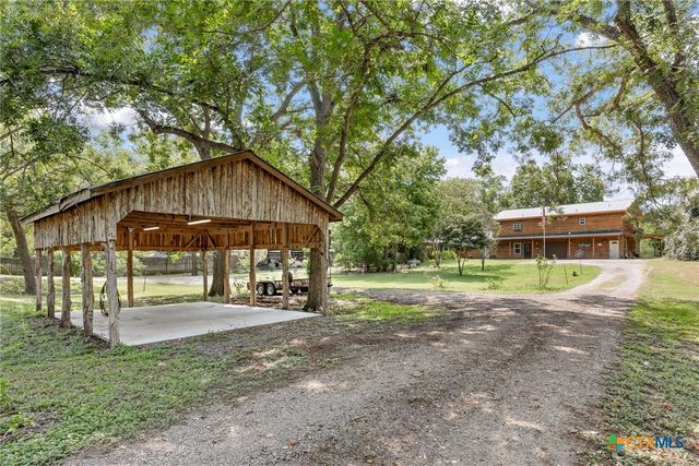 315 Riverwood Drive, Bastrop, TX 78602