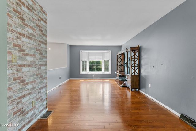 5 Cottontail Lane, Catskill, NY 12414