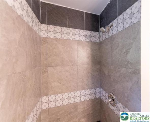 3941 Freemansburg Avenue, Bethlehem Twp, PA 18020
