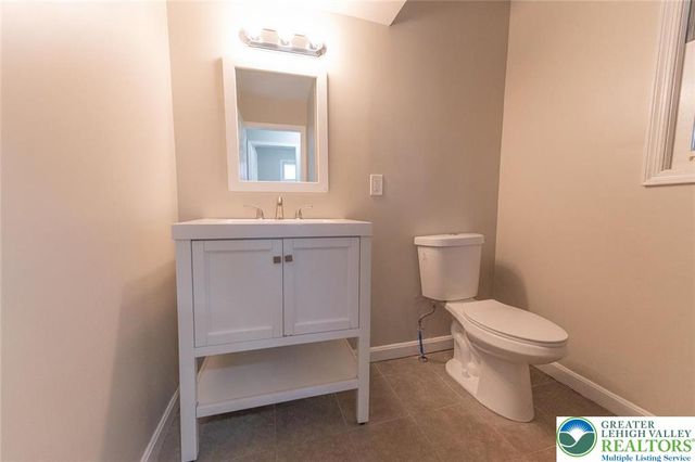 3941 Freemansburg Avenue, Bethlehem Twp, PA 18020