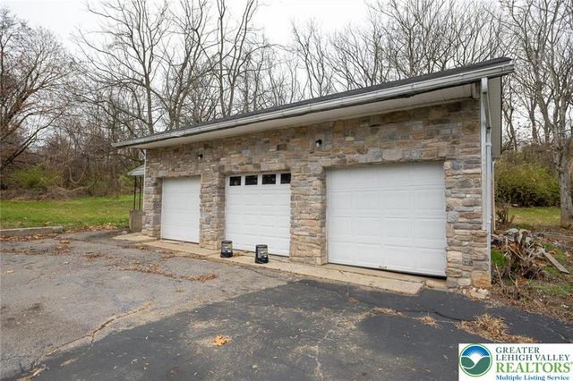 3941 Freemansburg Avenue, Bethlehem Twp, PA 18020