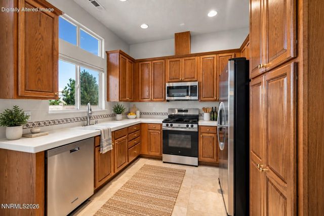 404 Sierra Leaf Circle, Reno, NV 89511