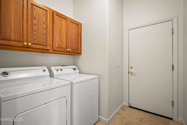 404 Sierra Leaf Circle, Reno, NV 89511