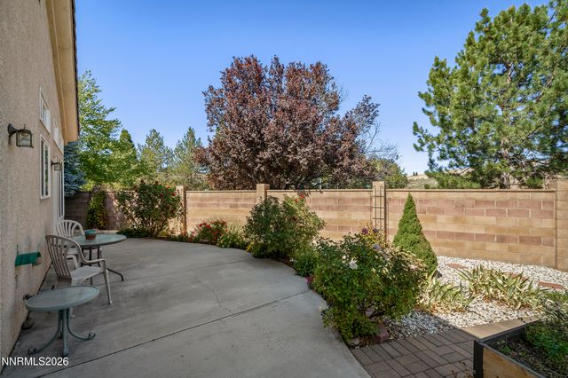 404 Sierra Leaf Circle, Reno, NV 89511
