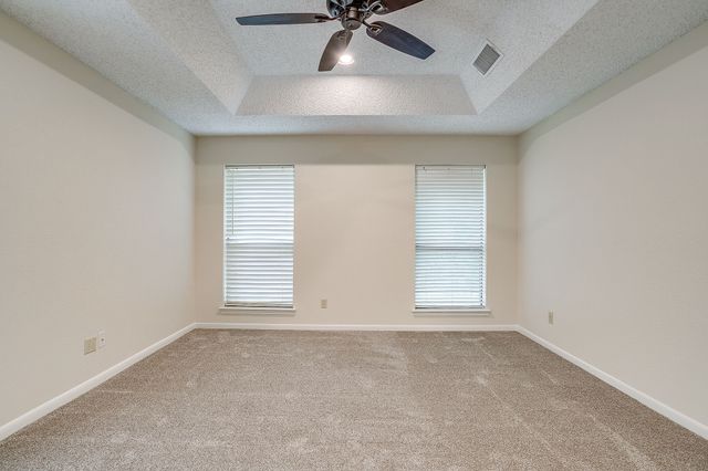 8613 Silver Creek Road, White Settlement, TX 76108