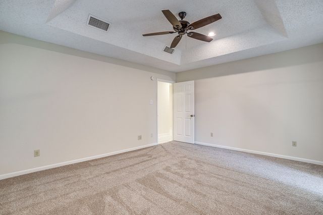 8613 Silver Creek Road, White Settlement, TX 76108
