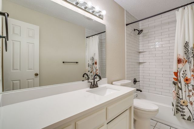 8613 Silver Creek Road, White Settlement, TX 76108