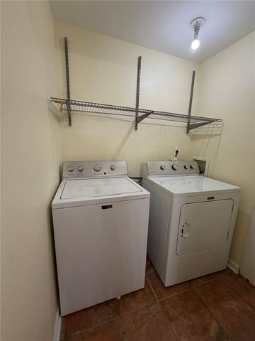 2720 Hollywood Drive, Decatur, GA 30033