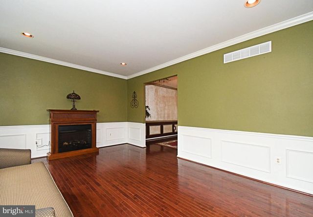 1630 POTTER DR, Pottstown, PA 19464