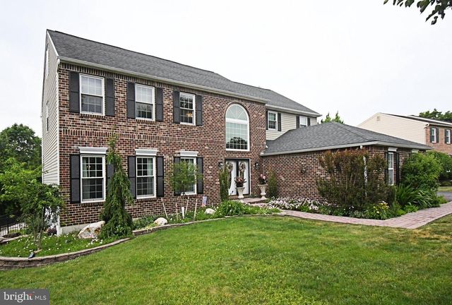 1630 POTTER DR, Pottstown, PA 19464