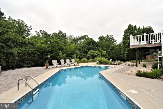 1630 POTTER DR, Pottstown, PA 19464