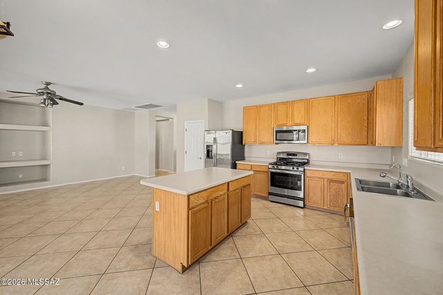 7489 S Arizona Madera Drive, Tucson, AZ 85747
