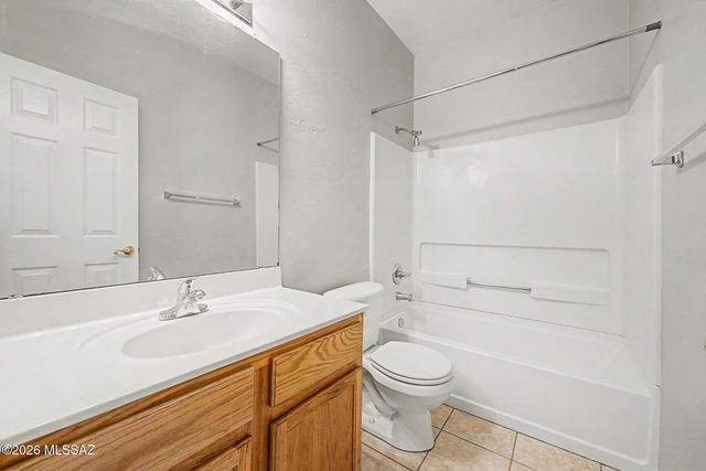 7489 S Arizona Madera Drive, Tucson, AZ 85747