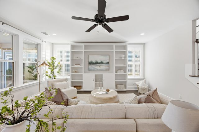 236 Oak View Way, Summerville, SC 29483