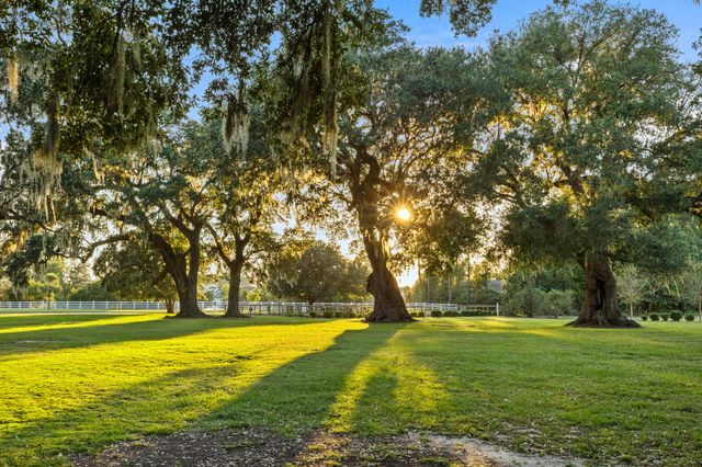 236 Oak View Way, Summerville, SC 29483