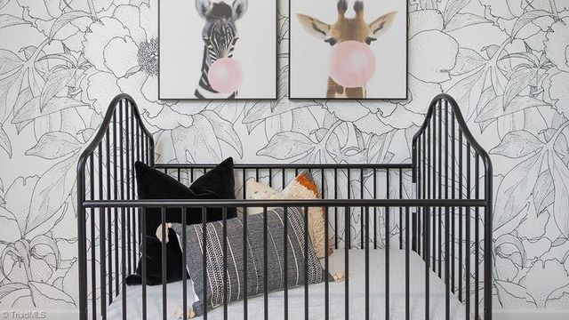 1543 Hamilton Hills Drive, Greensboro, NC 27406