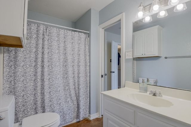 339 Meadow Lane, Red Oak, TX 75154