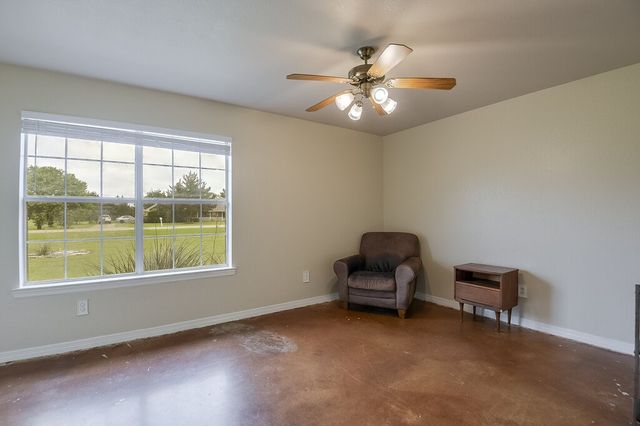 339 Meadow Lane, Red Oak, TX 75154