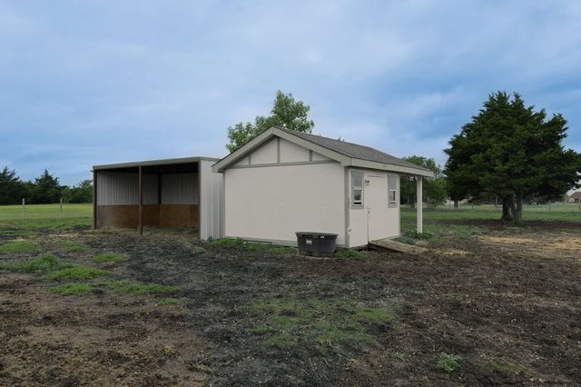 339 Meadow Lane, Red Oak, TX 75154