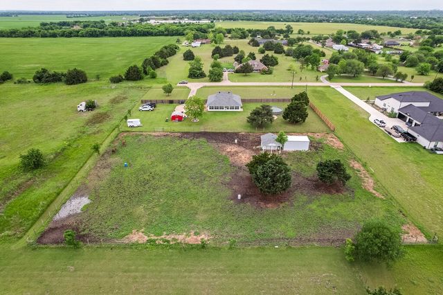 339 Meadow Lane, Red Oak, TX 75154