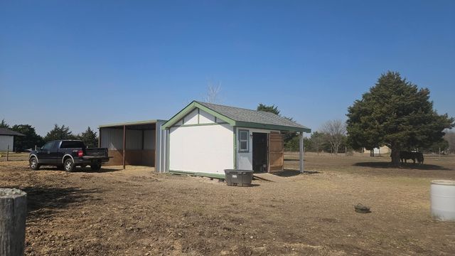 339 Meadow Lane, Red Oak, TX 75154