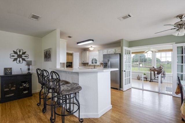 339 Meadow Lane, Red Oak, TX 75154