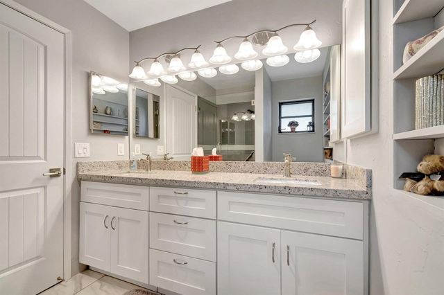 10927 Dolphin Palm Court A, Boynton Beach, FL 33437