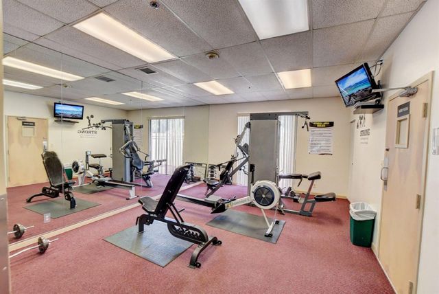 10927 Dolphin Palm Court A, Boynton Beach, FL 33437