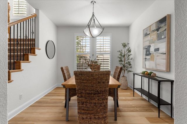 2133 Fenceline Dr, Folsom, CA 95630