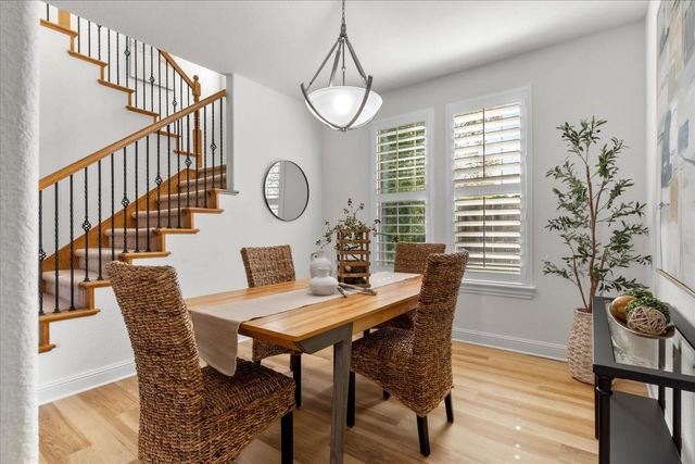 2133 Fenceline Dr, Folsom, CA 95630