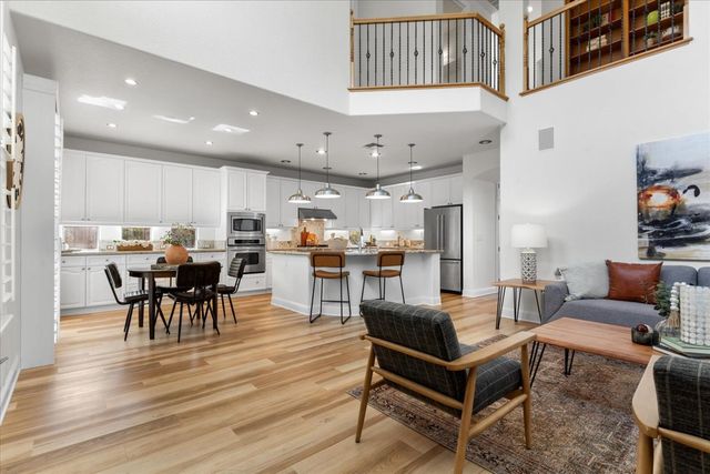2133 Fenceline Dr, Folsom, CA 95630