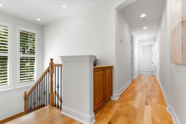 2133 Fenceline Dr, Folsom, CA 95630