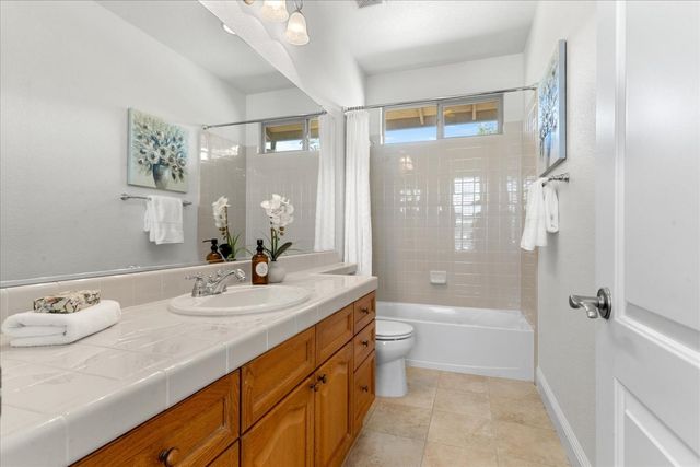 2133 Fenceline Dr, Folsom, CA 95630